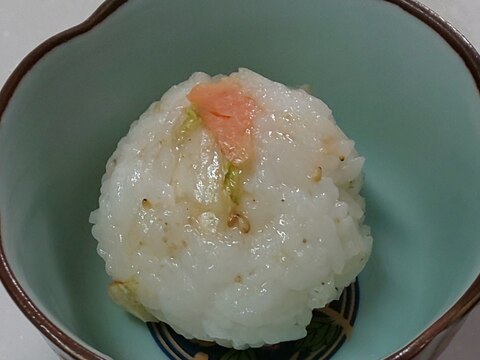鮭と白菜のミニおむすび(*^-^*)